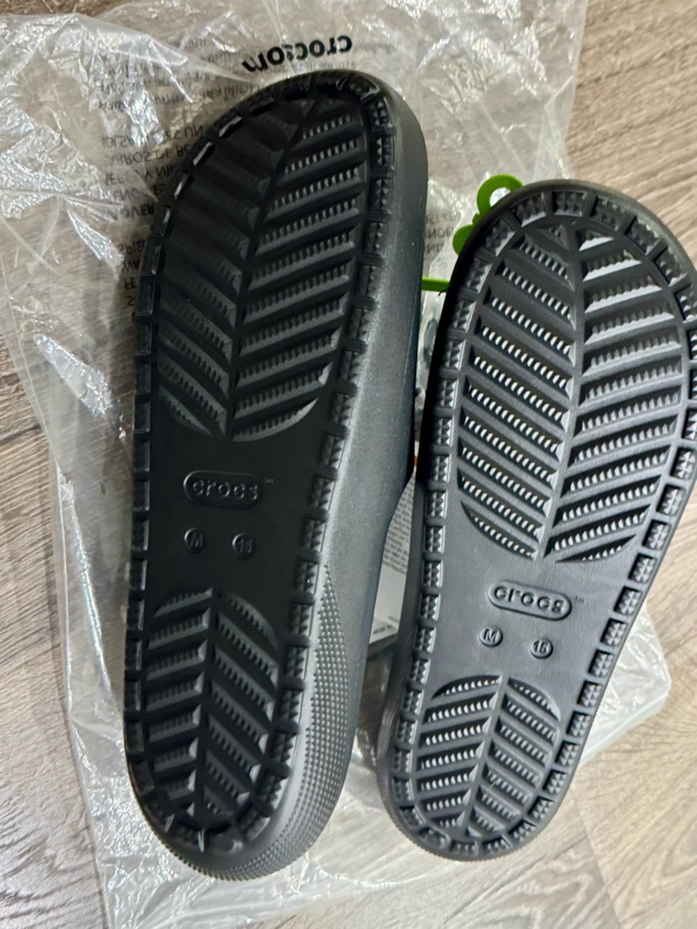 New Men’s Size 15 Saturday Slider CROCS Black Sandals with Perforated Upper - Picture 6 of 13